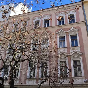 Vendégház Kralovsky Vinohrad