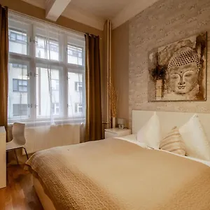 Apartment Design By Ruterra