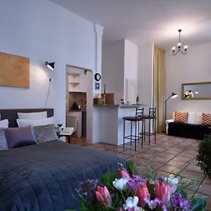 Apartment Down Town